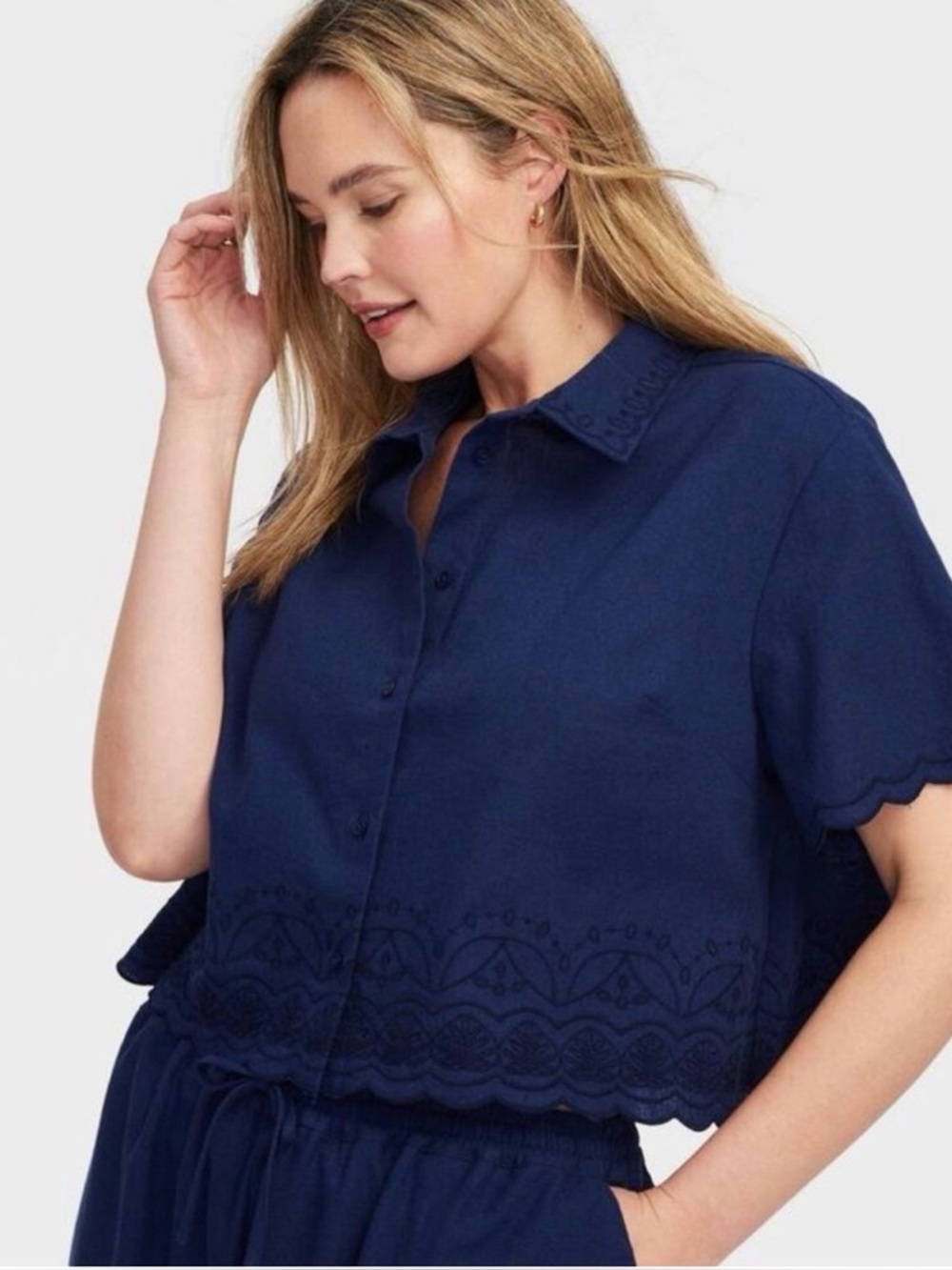 Roller Rabbit Navy Embroidered Short-Sleeve Button Down Top